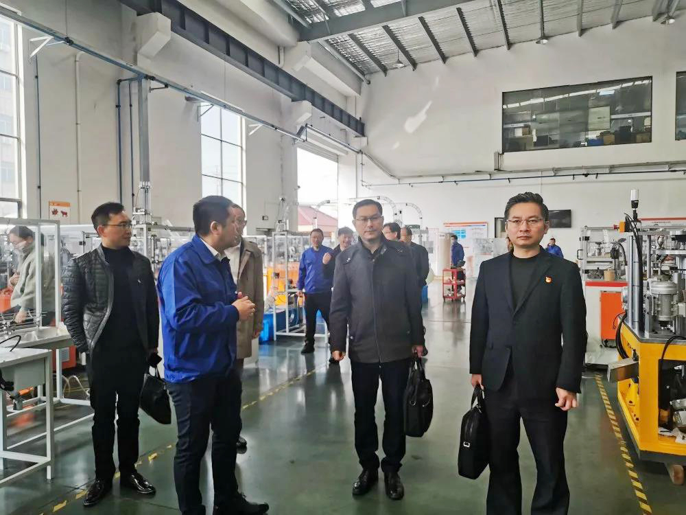 平湖市副市長(cháng)陳群偉一行蒞臨新發(fā)現調研指導